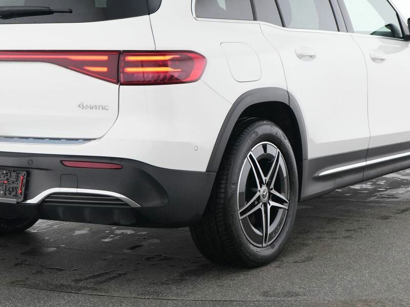 Mercedes-Benz EQB 2024