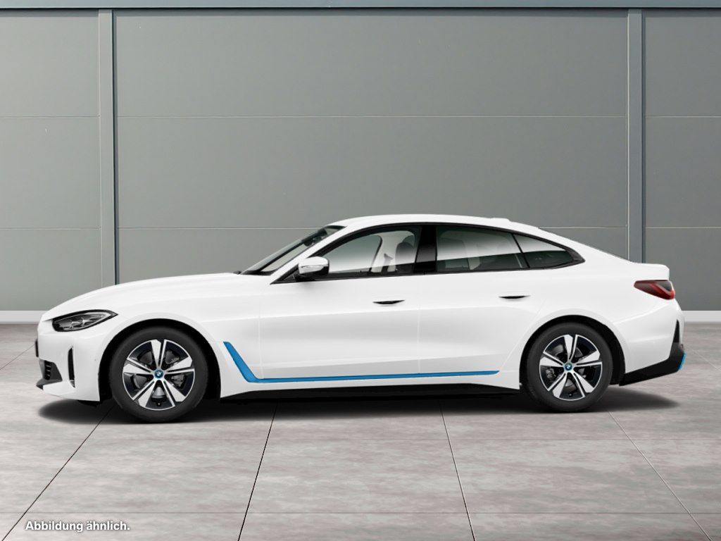BMW i4 2023