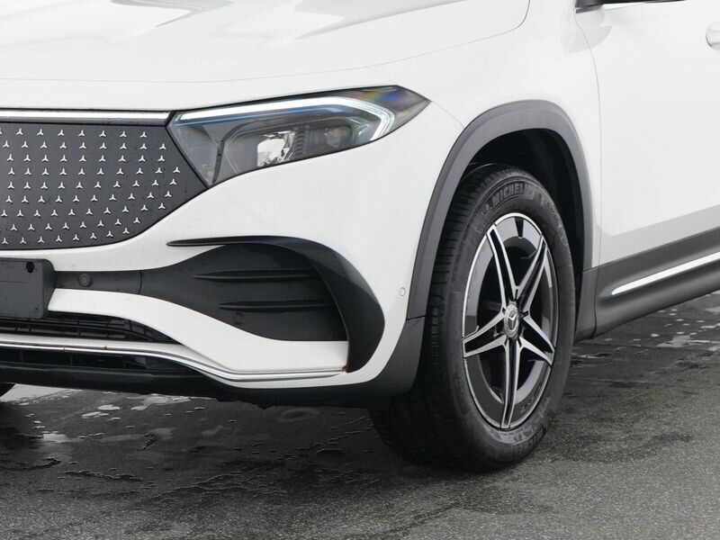 Mercedes-Benz EQB 2024