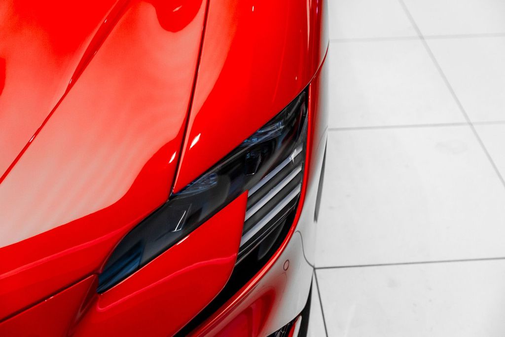 Ferrari SF90 2023