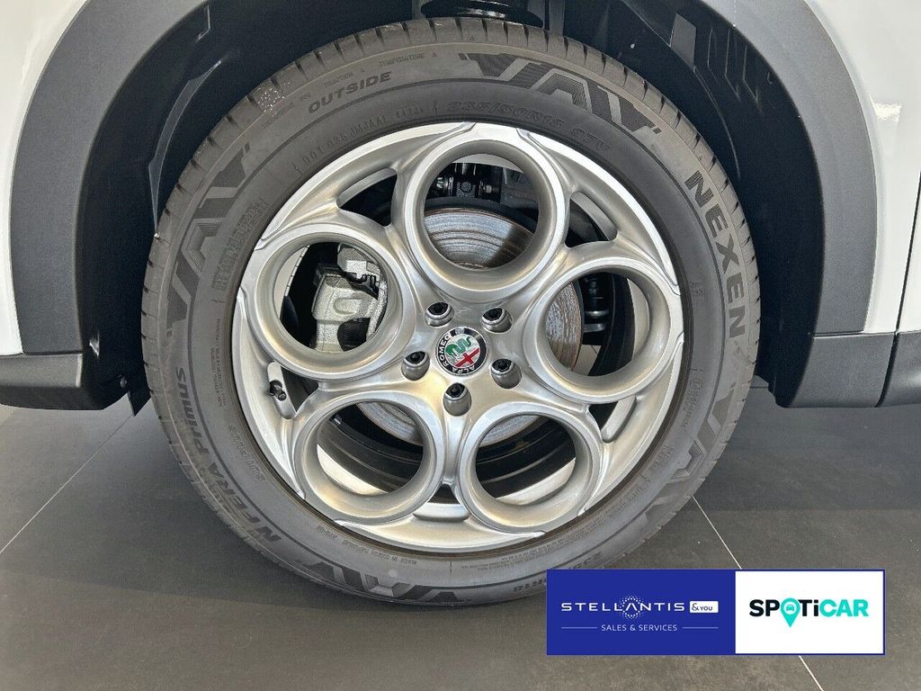 Alfa Romeo Tonale 2025