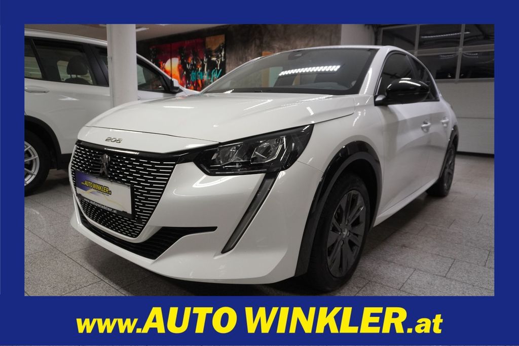 Peugeot e-208 2022
