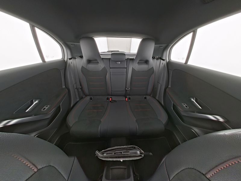 Mercedes-Benz A 250 2025