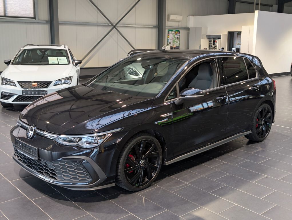 Volkswagen Golf 2022