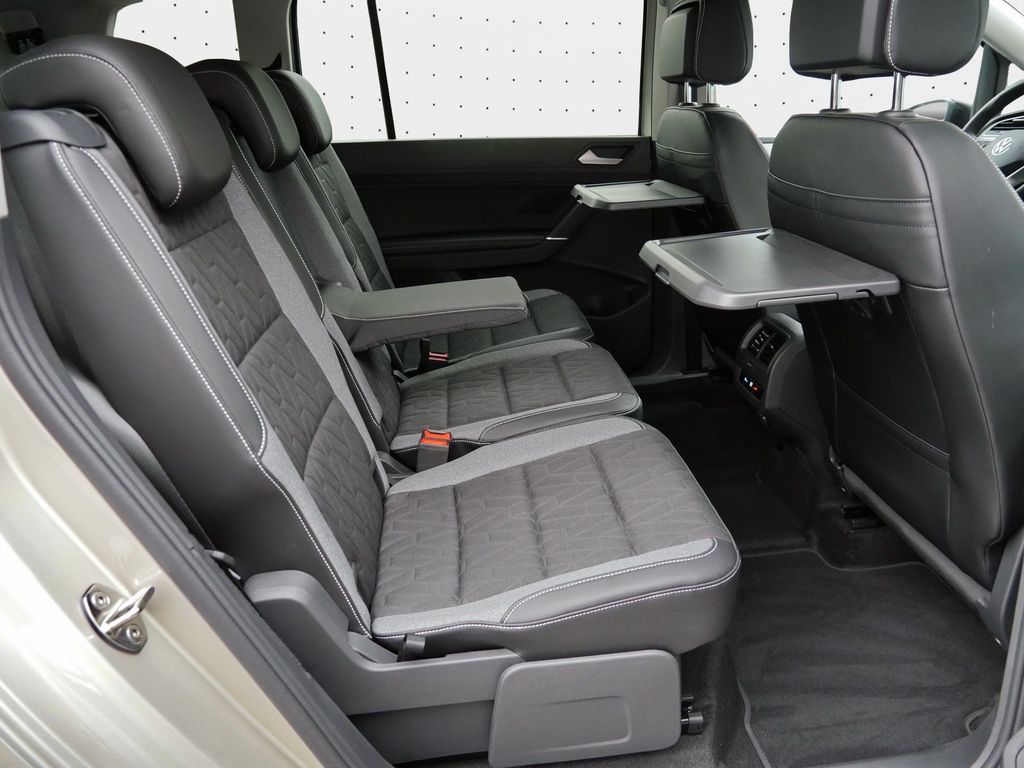 Volkswagen Touran 2024