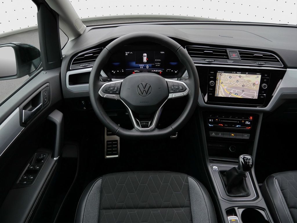 Volkswagen Touran 2024