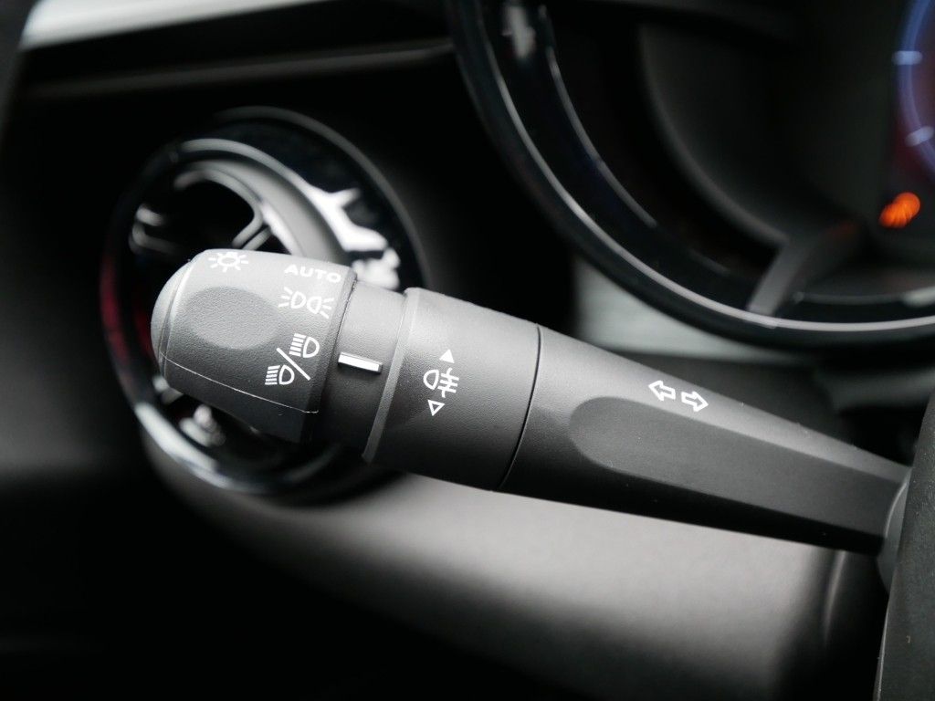 Alfa Romeo Junior 2025