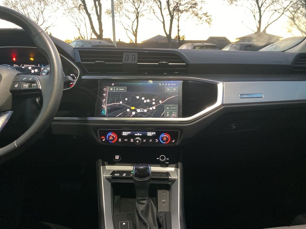 Audi Q3 2021