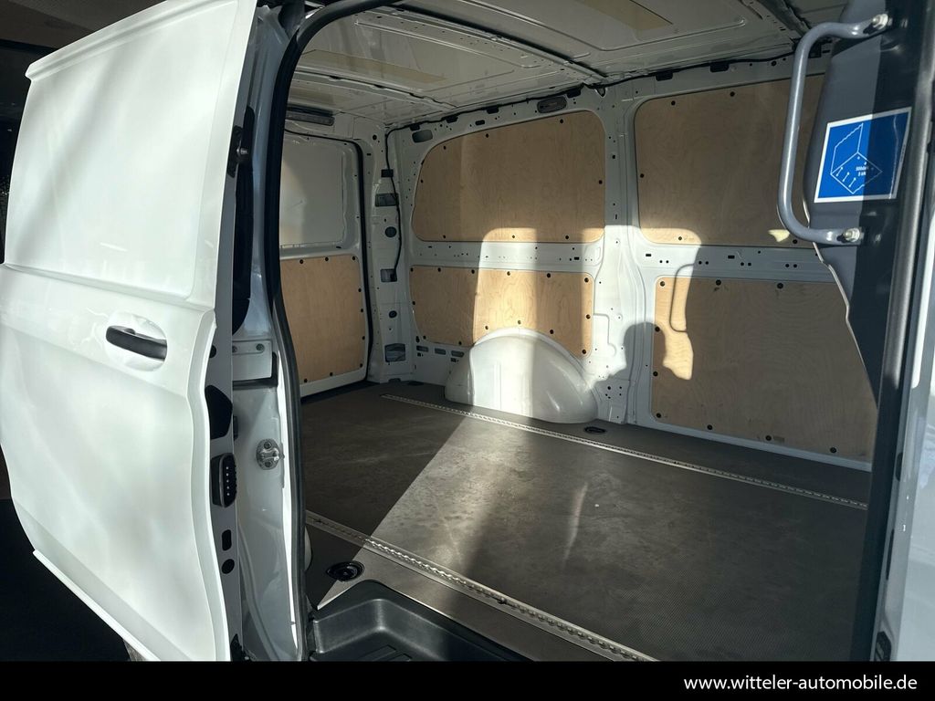 Mercedes-Benz Vito 2024