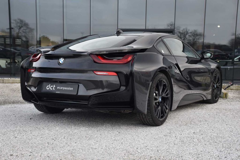 BMW i8 2014