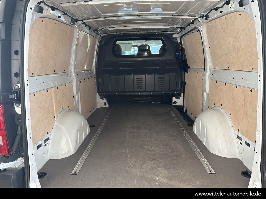 Mercedes-Benz Vito 2024