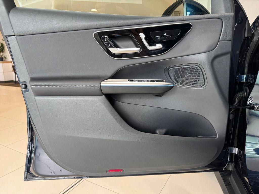 Mercedes-Benz GLC 300 2024