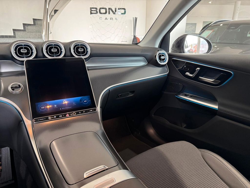 Mercedes-Benz GLC 300 2024