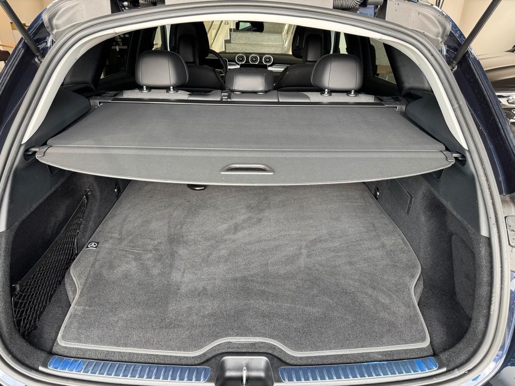 Mercedes-Benz GLC 300 2024