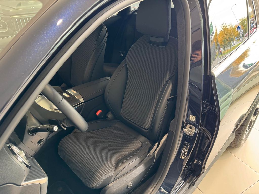 Mercedes-Benz GLC 300 2024