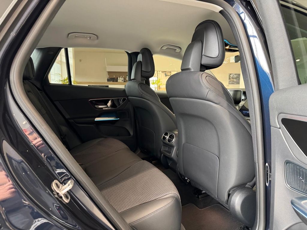 Mercedes-Benz GLC 300 2024