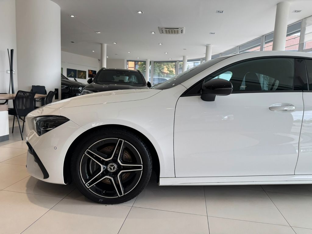 Mercedes-Benz CLA 200 2024