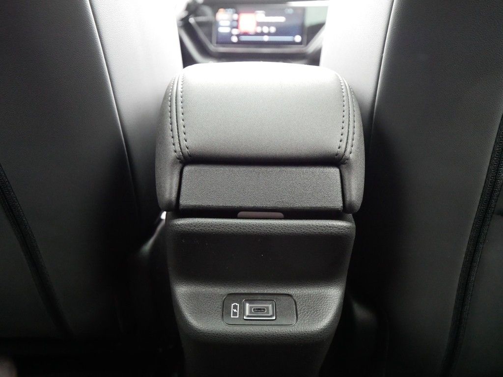 Alfa Romeo Junior 2025