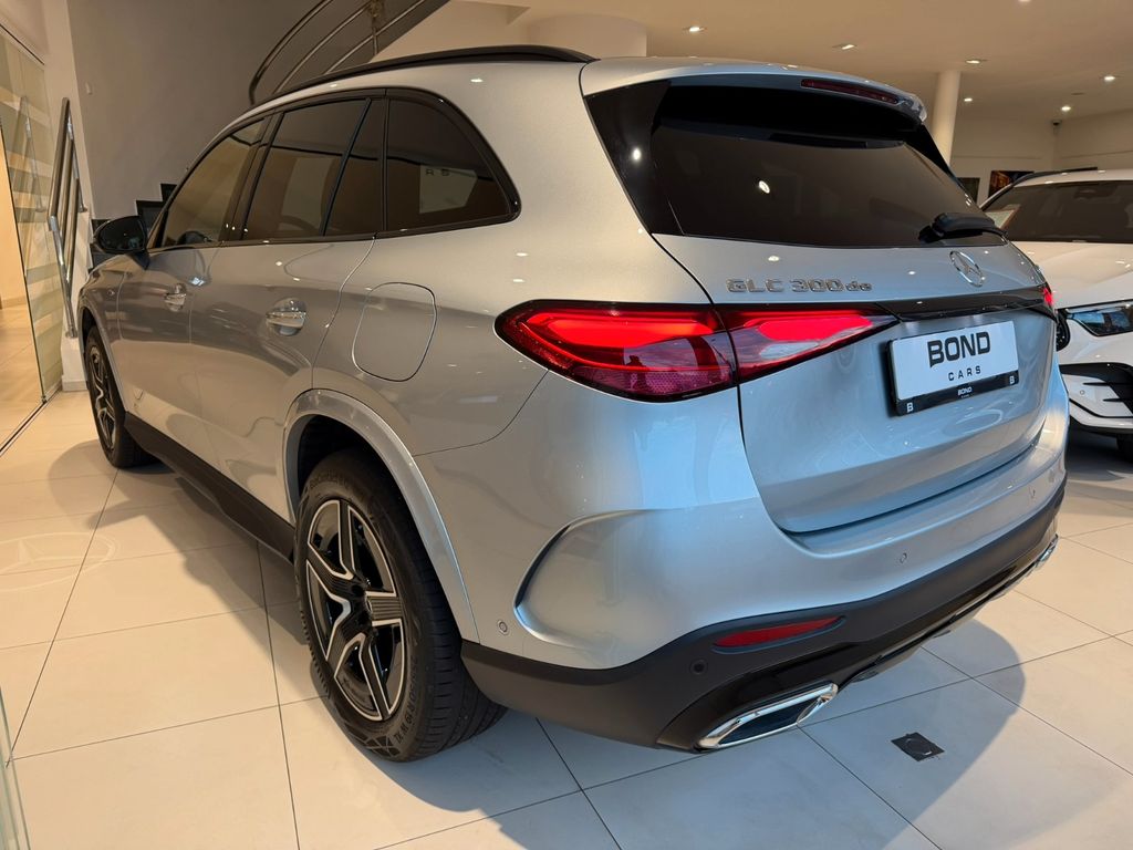 Mercedes-Benz GLC 300 2025