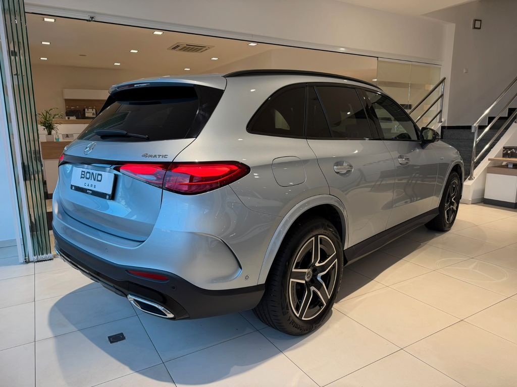 Mercedes-Benz GLC 300 2025