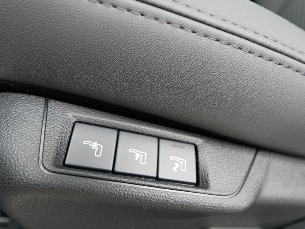 Alfa Romeo Junior 2025