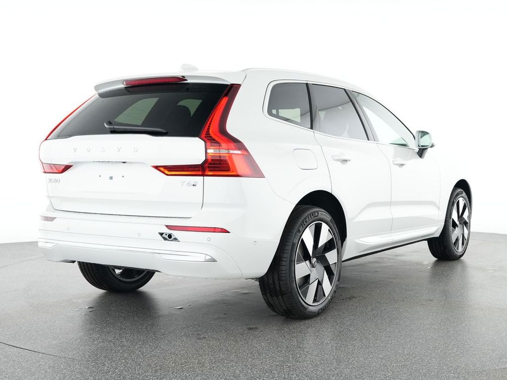 Volvo XC60 2025