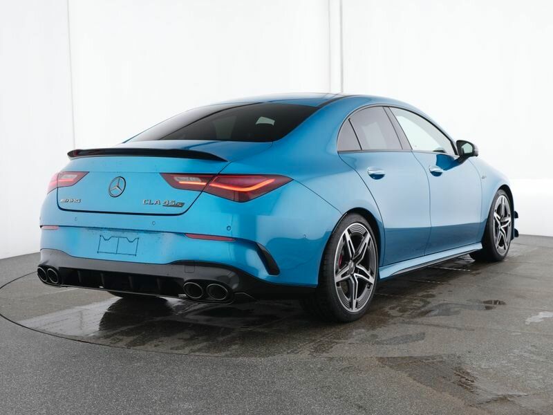 Mercedes-Benz CLA 45 AMG 2025