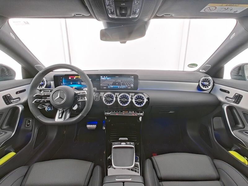 Mercedes-Benz CLA 45 AMG 2025