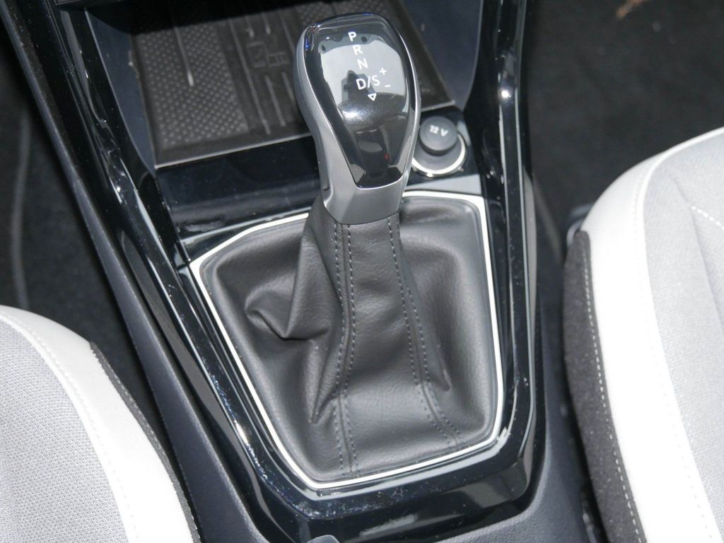 Volkswagen T-Cross 2025
