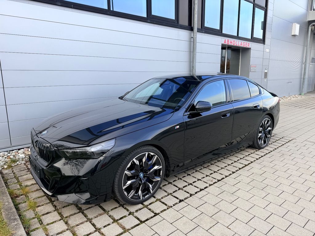 BMW i5 2024