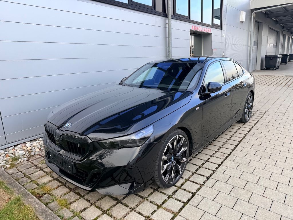BMW i5 2024