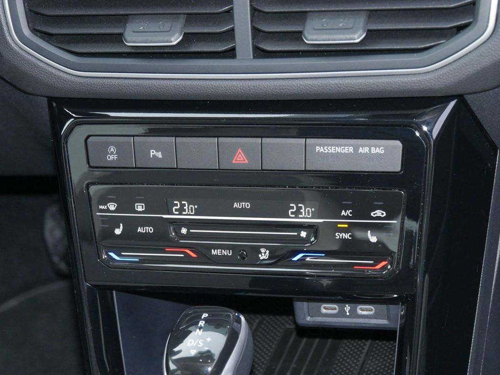Volkswagen T-Cross 2025