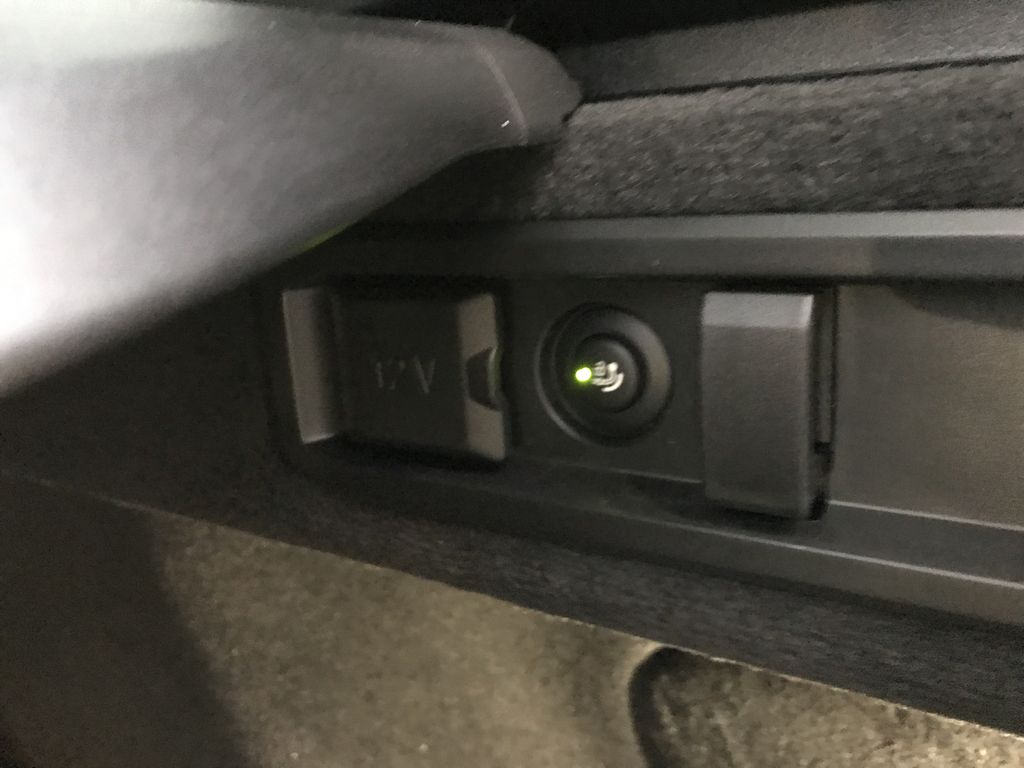 BMW i5 2025