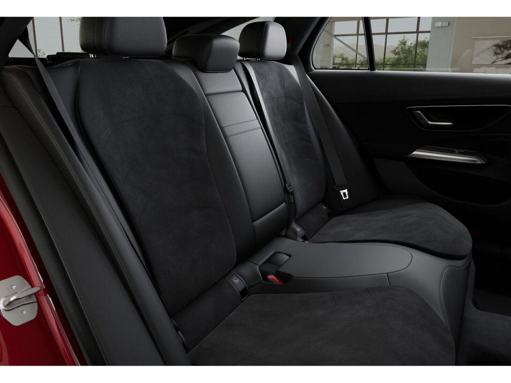 Mercedes-Benz E 300 2024