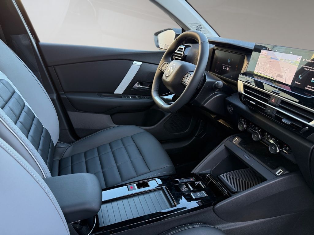 Citroën C4 X 2025