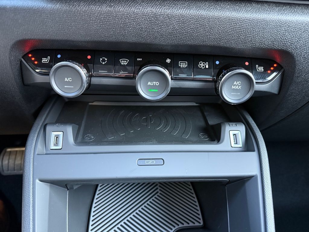 Citroën C4 X 2025