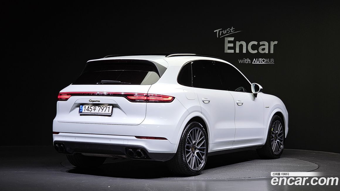 Porsche Cayenne 2020