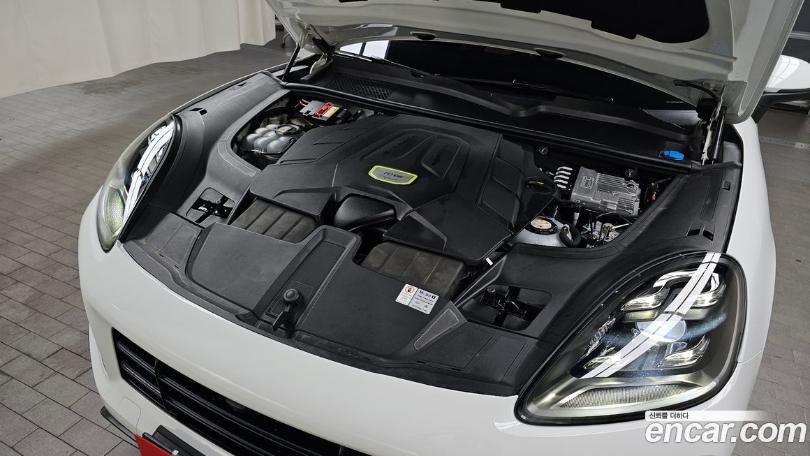 Porsche Cayenne 2020