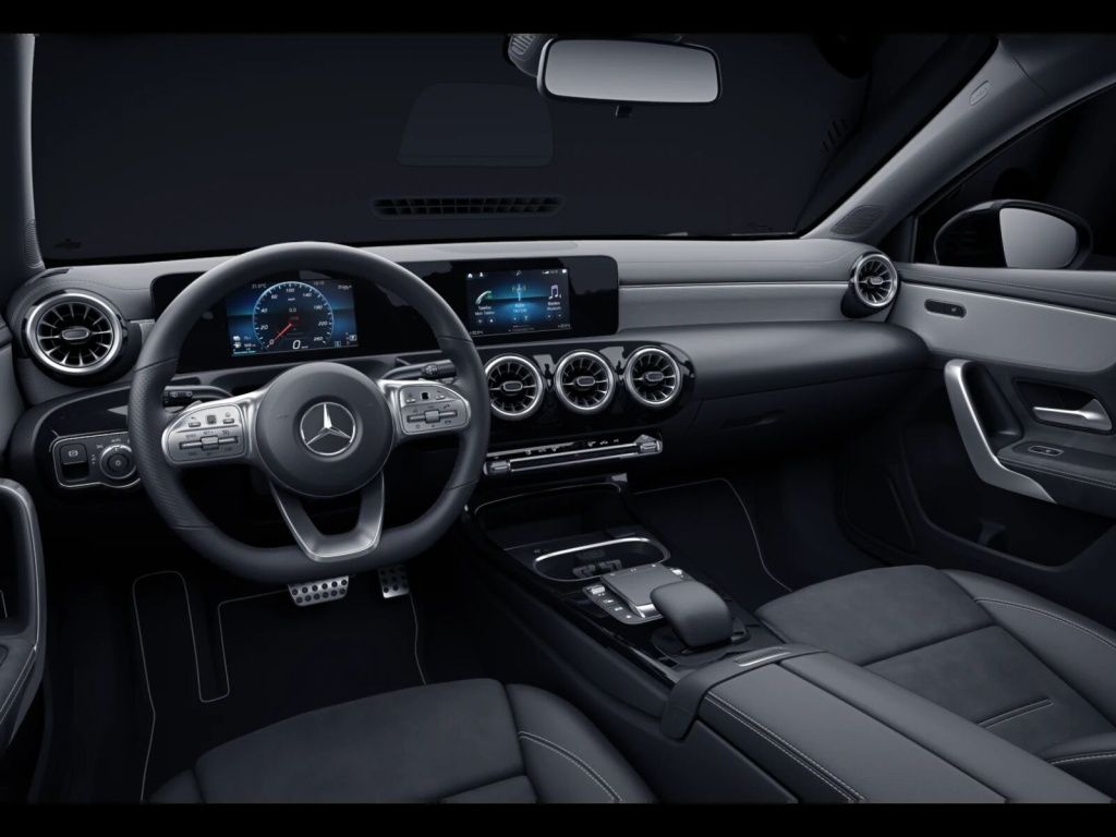 Mercedes-Benz A 250 2021