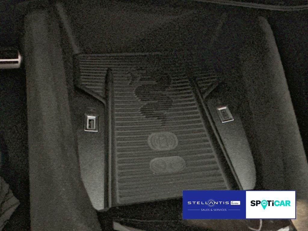 Alfa Romeo Junior 2025