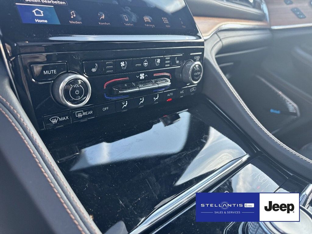 Jeep Grand Cherokee 2025