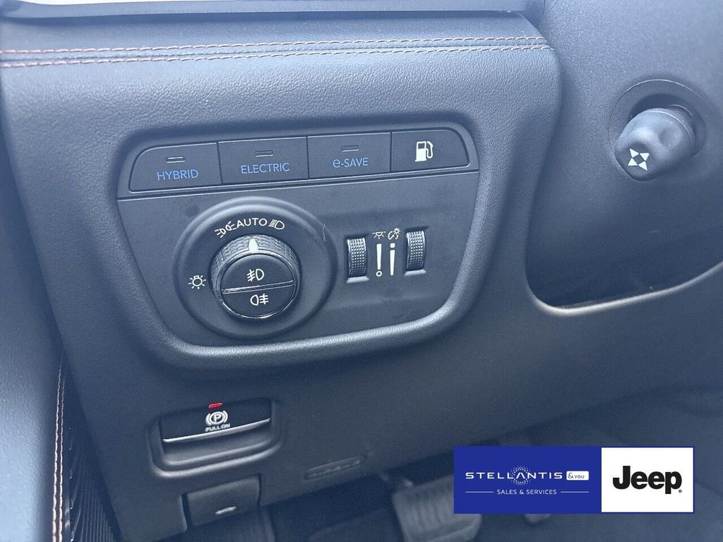 Jeep Grand Cherokee 2025