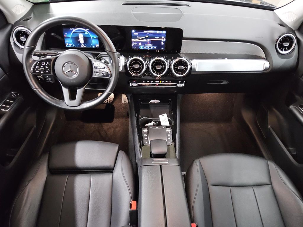 Mercedes-Benz GLB 200 2022