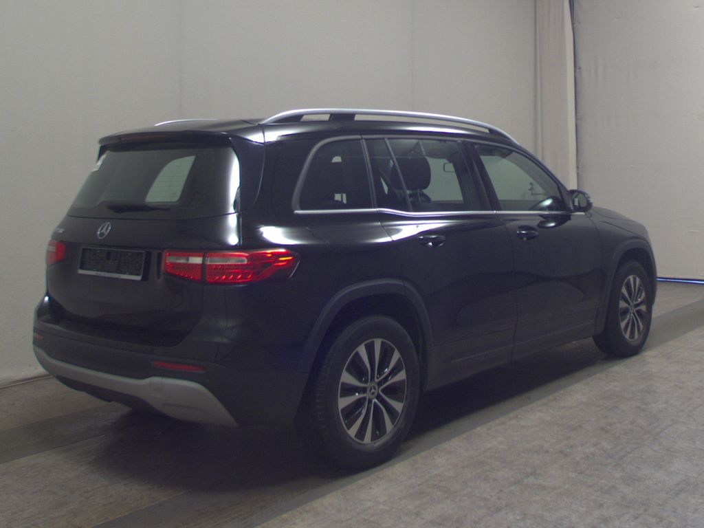 Mercedes-Benz GLB 200 2022