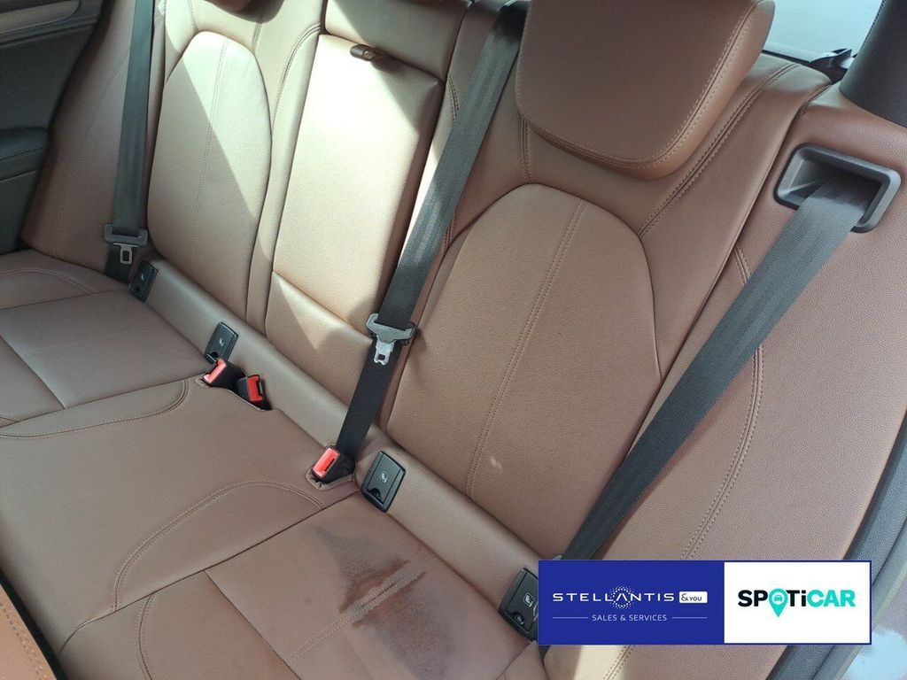 Alfa Romeo Stelvio 2022