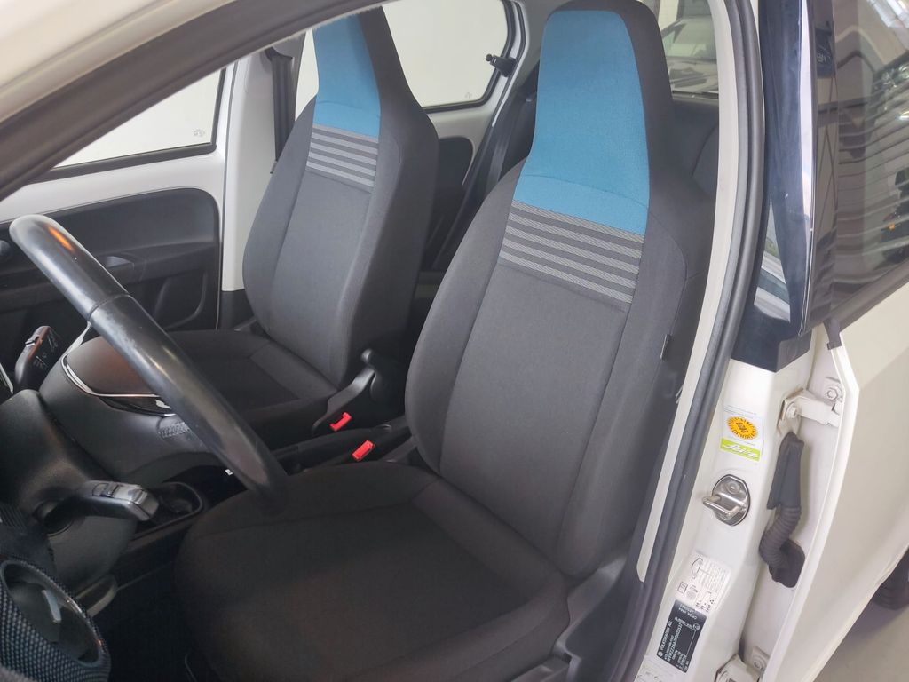 Volkswagen up! 2016