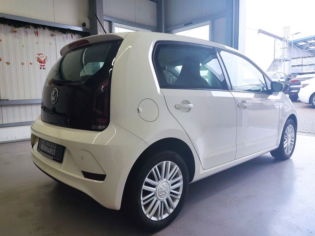 Volkswagen up! 2016