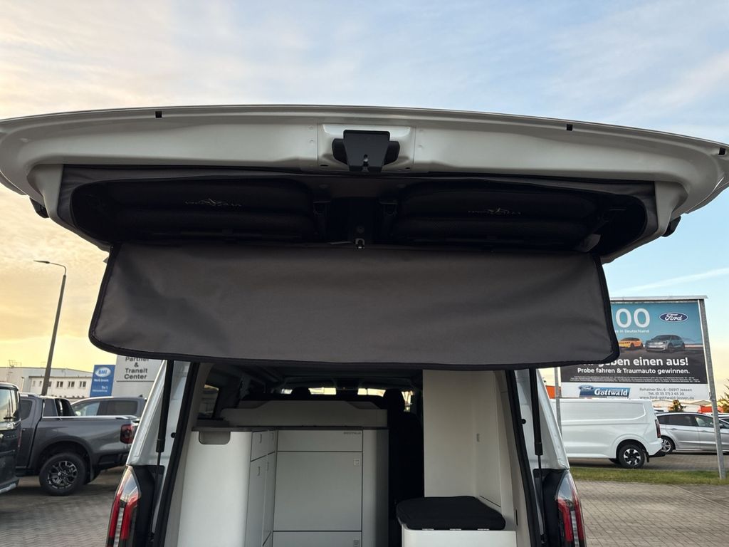 Ford Tourneo Custom 2025