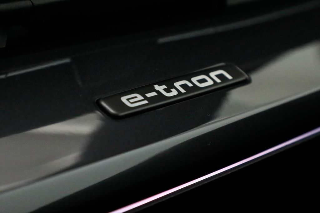 Audi Q4 e-tron 2022