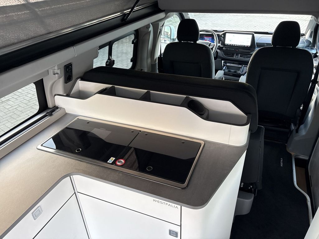 Ford Tourneo Custom 2025